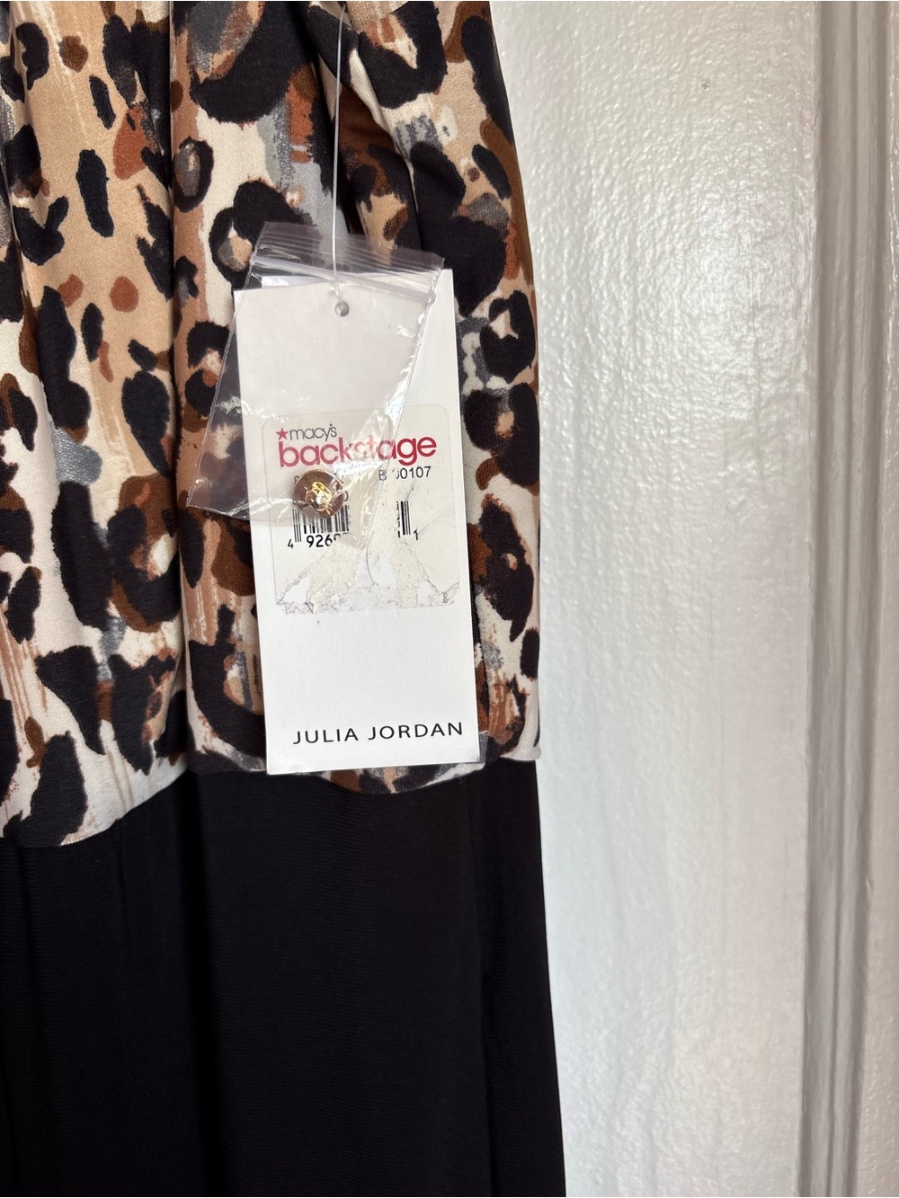 Julia Jordan Leopard Halter Wide Leg Jumpsuit NWT Tan Multi Size 4 - Picture 4 of 7